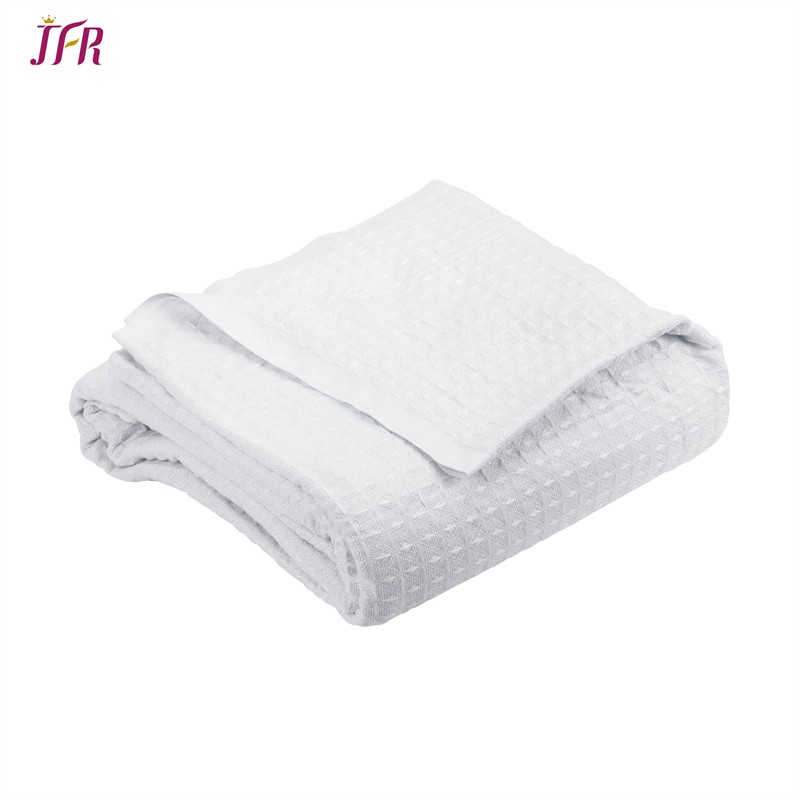 Medvilninė vaflinė antklodė