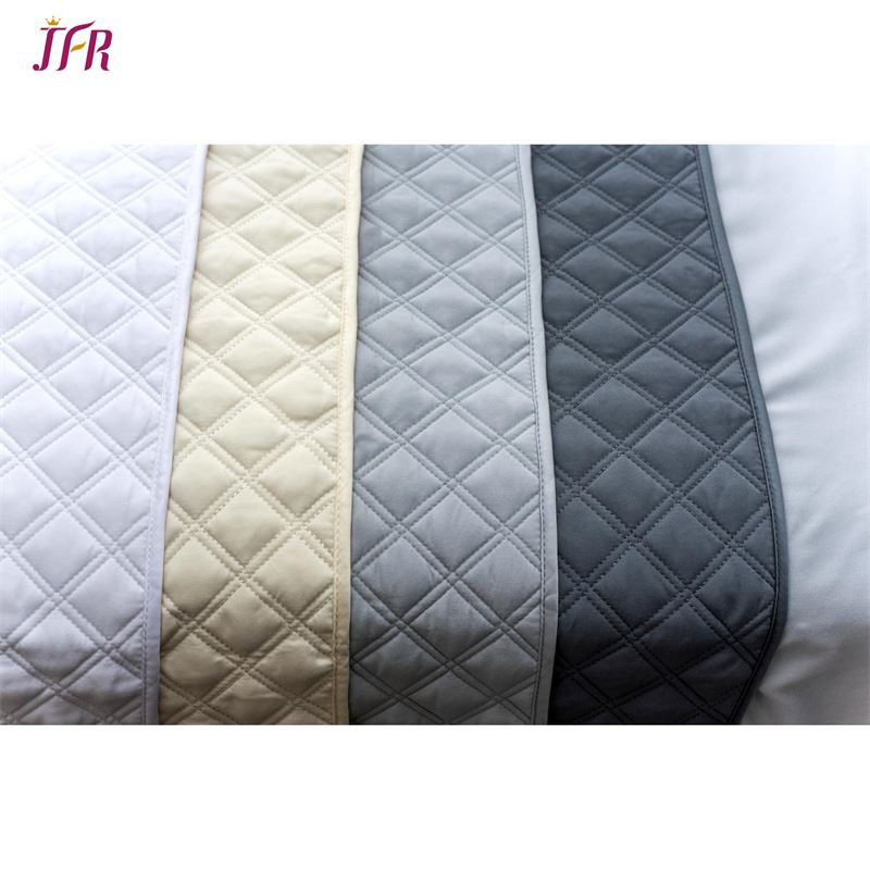 Mikropluošto dygsniuota antklodė